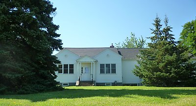 KatrinaE_PH_front3.jpg (400 x 217)