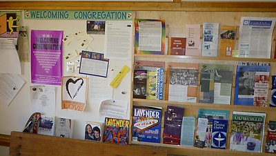 KatrinaE_PH_welcoming_bulletin_board.jpg (400 x 226)
